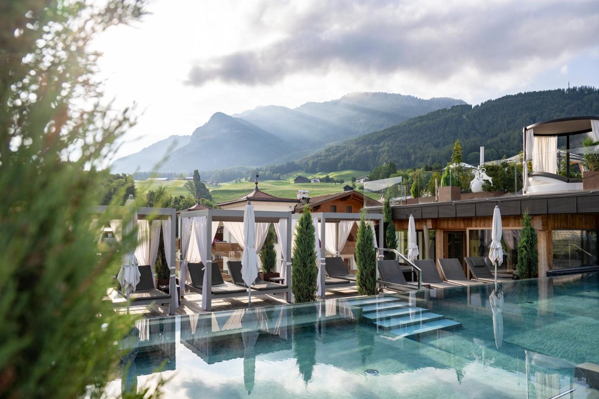 Abinea Dolomiti Romantic Spa Castelrotto Exterior foto